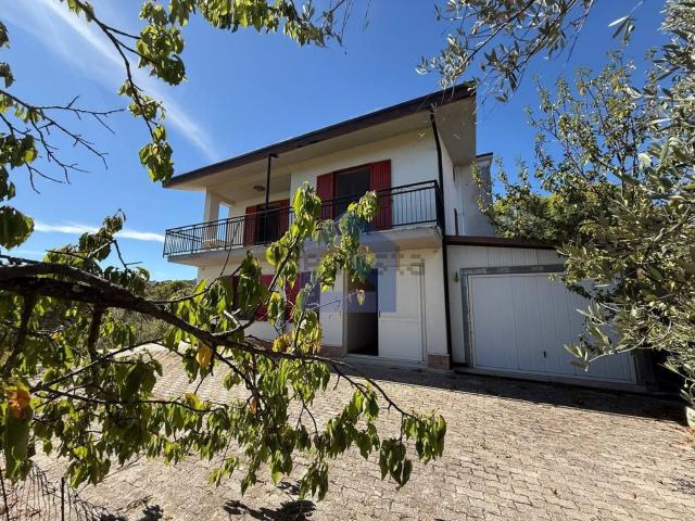 Casa in vendita a Torricella Peligna, Abruzzo
