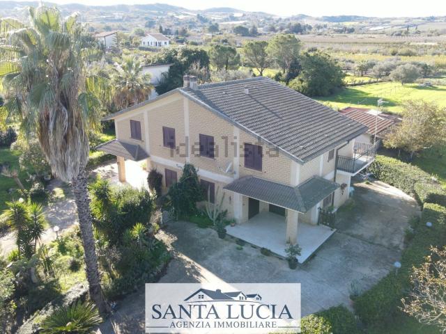Casa in vendita a Canicattì E Borgalino, Sicilia
