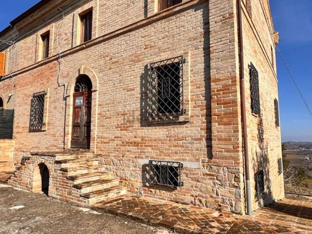 Casa in vendita a Marche, Fermo