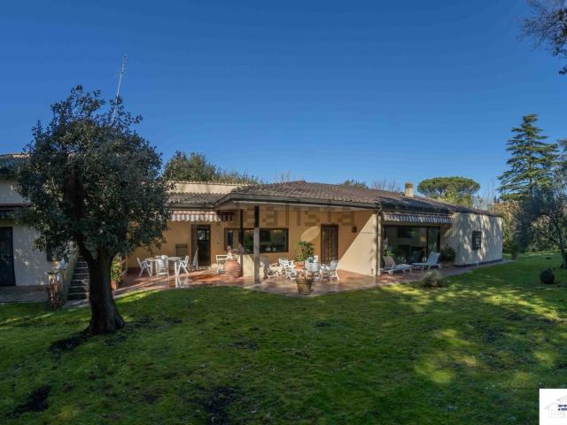 Casa in vendita a Olgiata, Roma Capitale