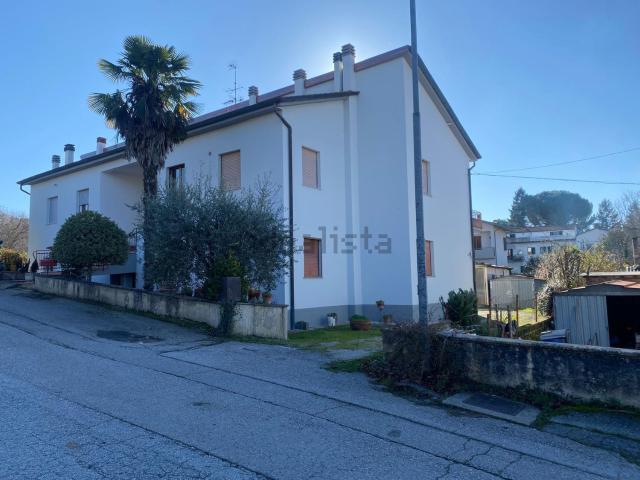 Casa in vendita a Umbertide, Umbria