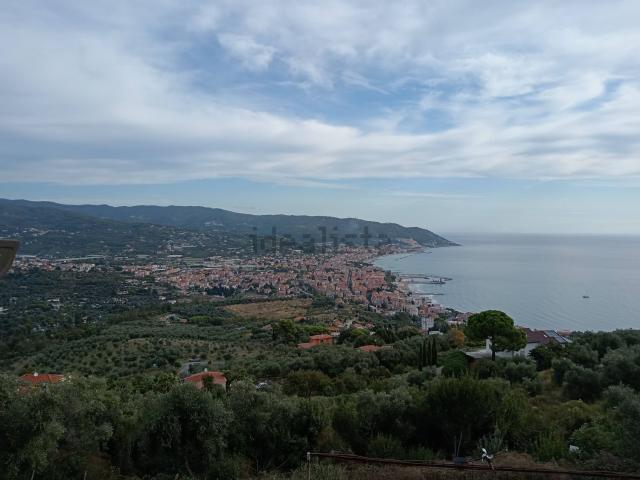 Casa in vendita a Diano Gorleri, Diano Marina