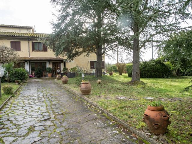 Casa in vendita a Castelnuovo Berardenga, Toscana