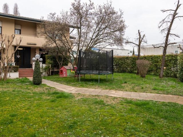 Casa in vendita a Montegrotto Terme, Veneto