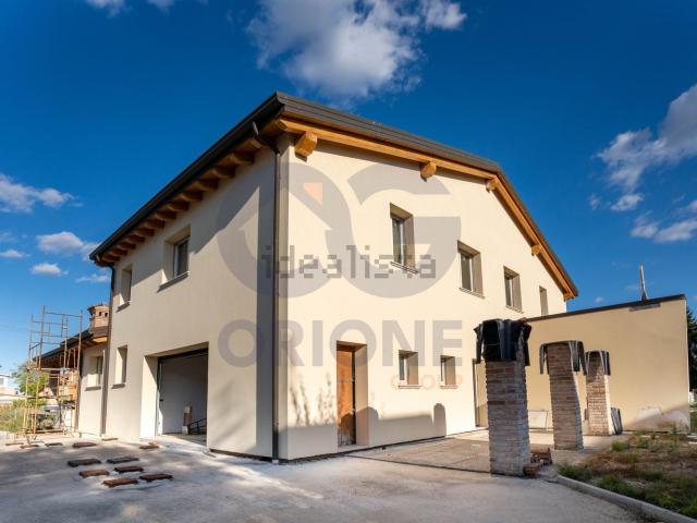 Casa in vendita a Unione Alto Ferrarese, Mirabello