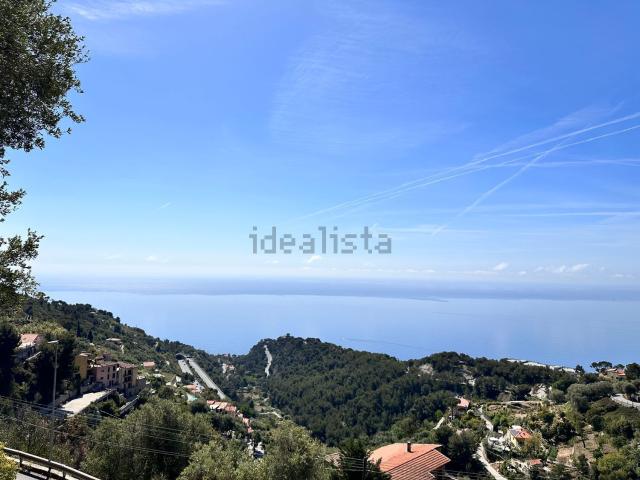 Casa in vendita a Ventimiglia, Liguria