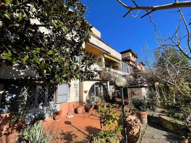 Casa in vendita a Chiugiana, Corciano