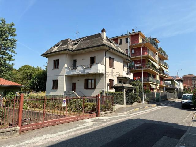 Casa in vendita a Cassano D'adda, Lombardia