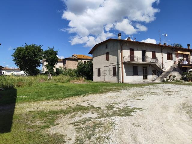 Casa in vendita a Tuoro Sul Trasimeno, Umbria