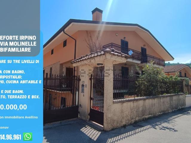 Casa in vendita a Monteforte Irpino, Campania