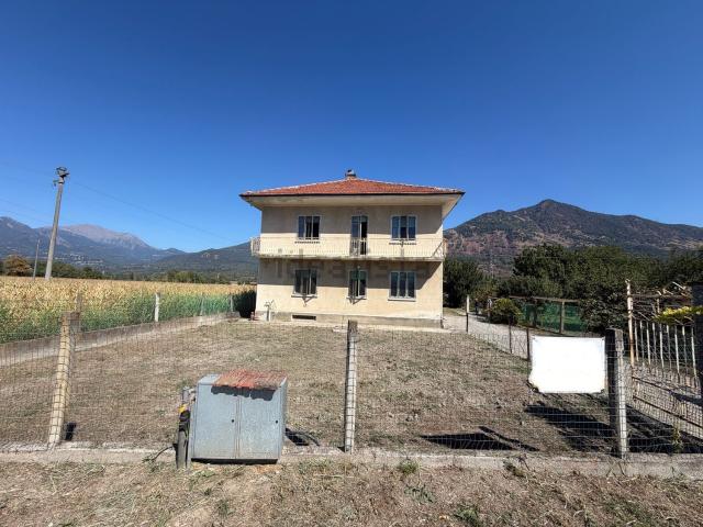 Casa in vendita a Drubiaglio, Piemonte