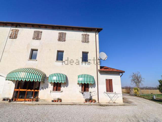 Casa in vendita a Ceggia, Veneto
