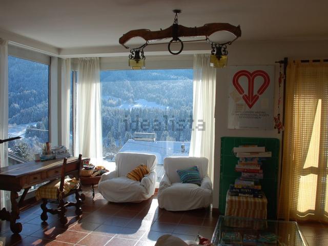 Casa in vendita a Comunità montana della valle Camonica, Borno
