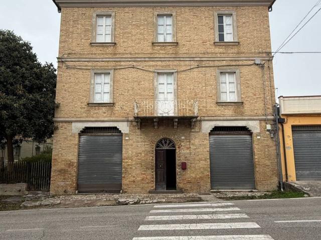 Casa in vendita a Marche, Ascoli Piceno