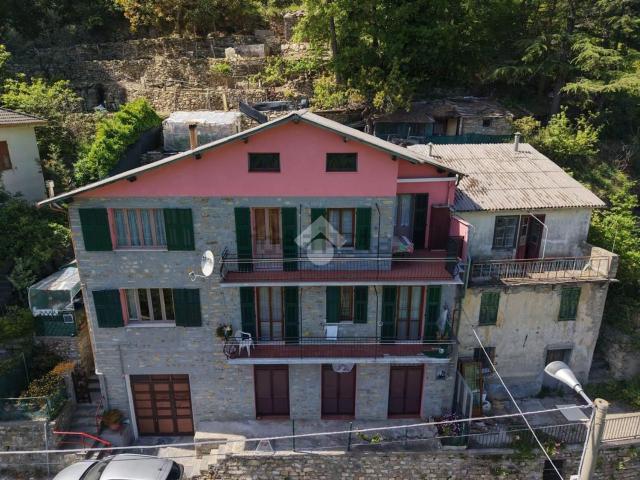 Casa in vendita a Carpasio, Liguria