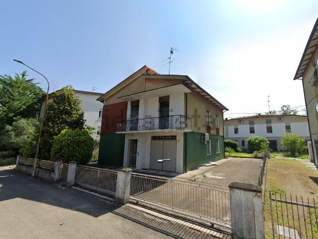 Casa in vendita a Unione dei comuni del Sorbara, Nonantola
