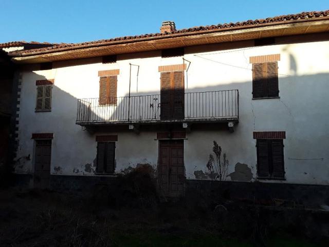 Casa in vendita a Piemonte, Asti