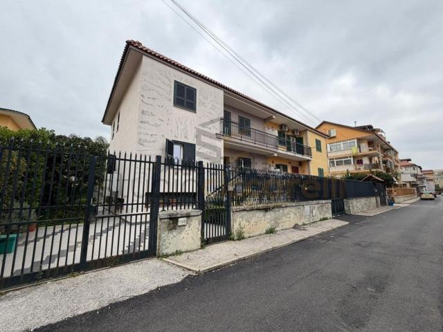 Casa in vendita a Giugliano In Campania, Campania