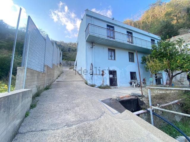 Casa in vendita a V Circoscrizione, Messina