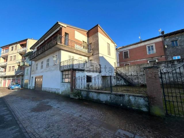 Casa in vendita a Piemonte, Asti