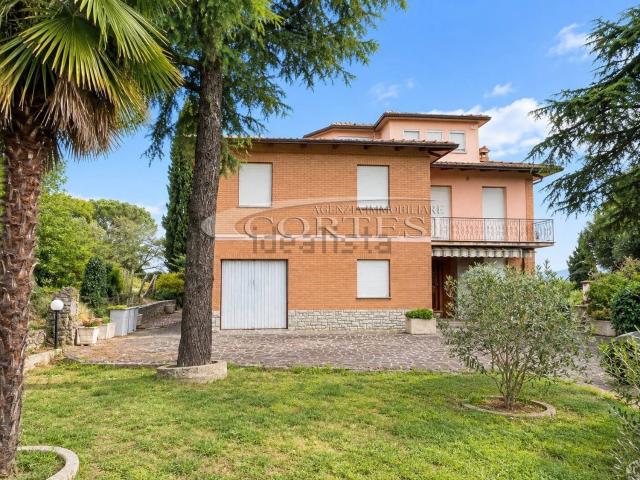 Casa in vendita a Madonna del Piano, Perugia