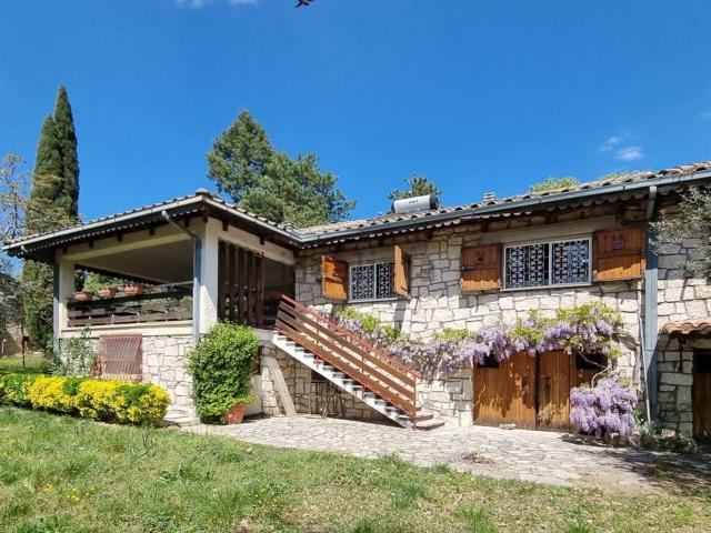 Casa in vendita a Torricella Sabina, Lazio