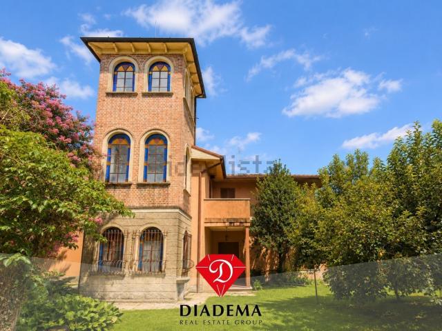 Casa in vendita a Rovera, Malnate