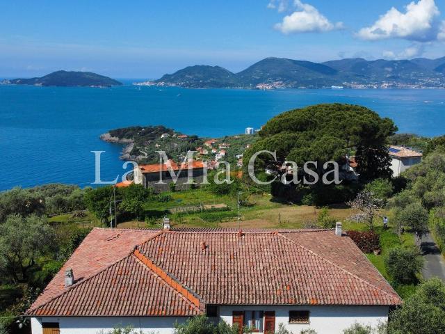 Casa in vendita a La Serra, Lerici