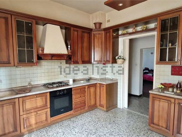 Casa in vendita a Vicenza, Veneto