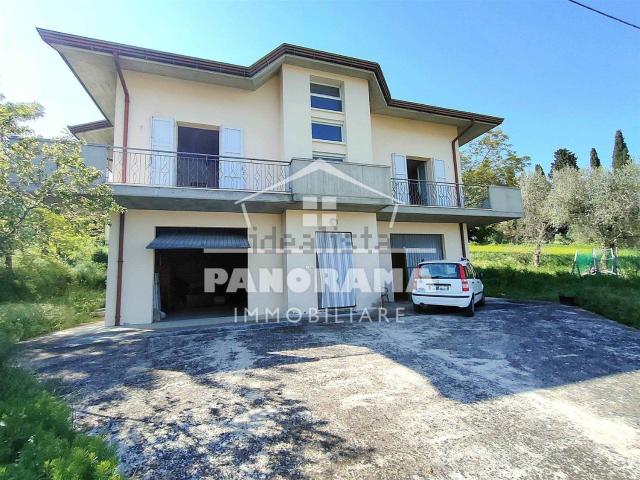 Casa in vendita a Montescudo-Monte Colombo, Santa Maria Del Piano