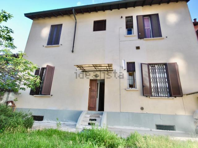 Casa in vendita a Municipio 9, Milano