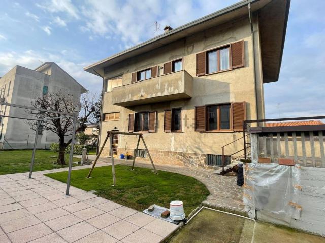 Casa in vendita a Cascina Bini, Lissone