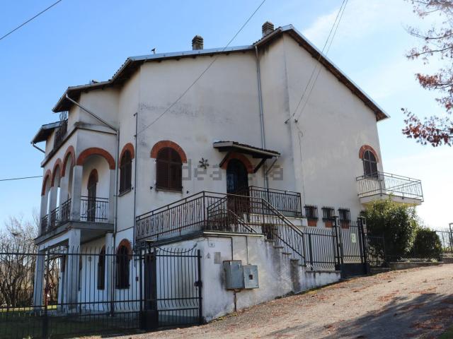 Casa in vendita a Castagnole delle Lanze, Piemonte
