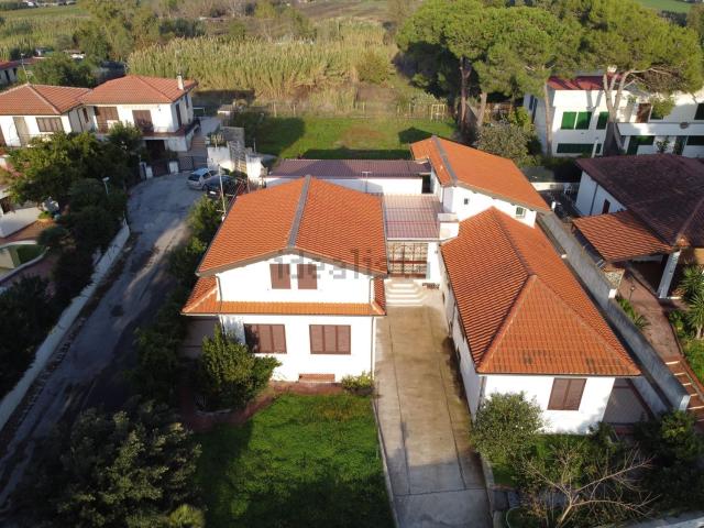 Casa in vendita a Baia Domizia, Sessa Aurunca