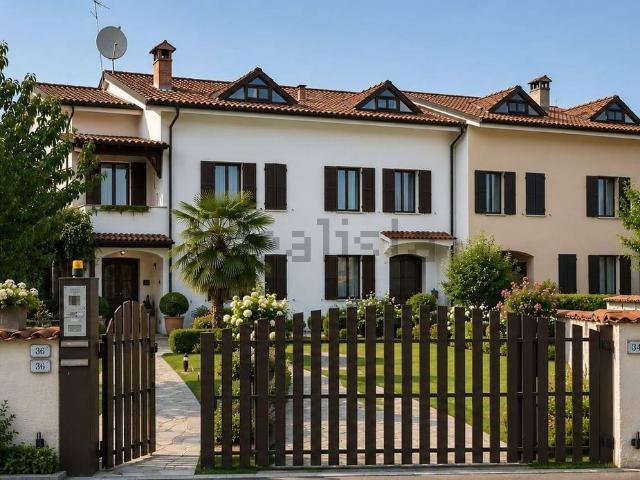 Casa in vendita a San Colombano Al Lambro, Lombardia