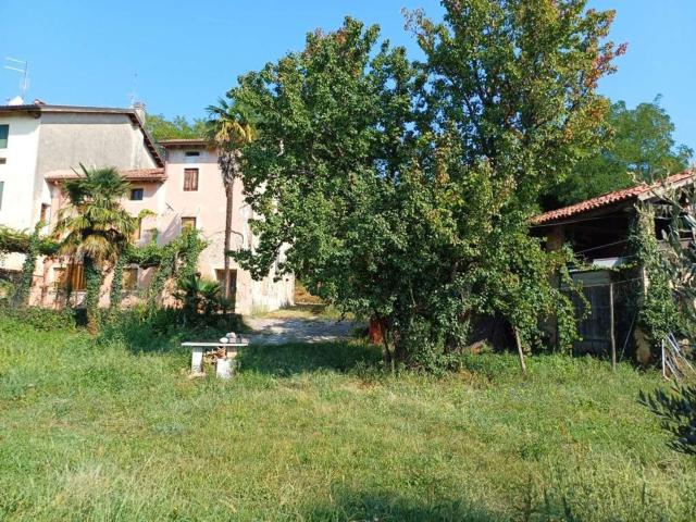 Casa in vendita a Colle Umberto, Veneto