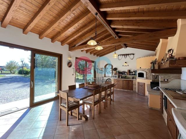 Casa in vendita a Portogruaro, Veneto