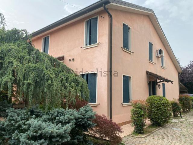 Casa in vendita a Borgo Dolomiti, Adria
