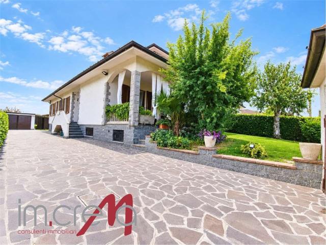 Casa in vendita a Monte Cremasco, Cremona