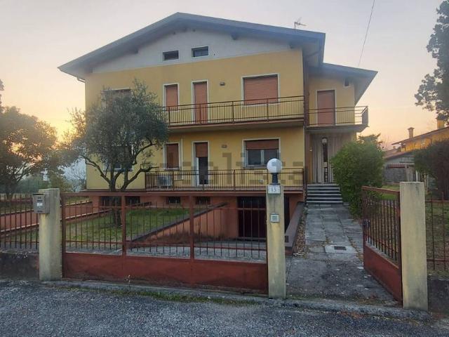Casa in vendita a Roveredo In Piano, Friuli-Venezia Giulia