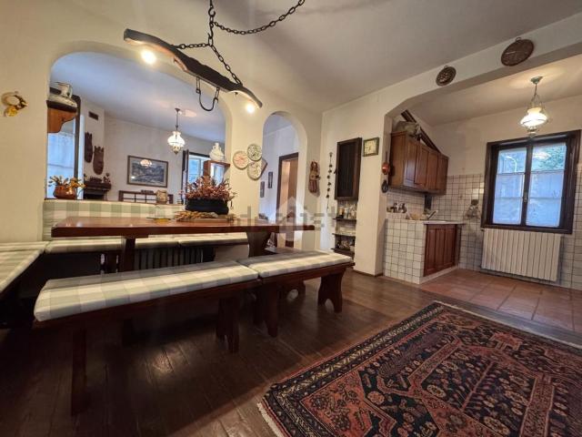 Casa in vendita a Sedico, Veneto