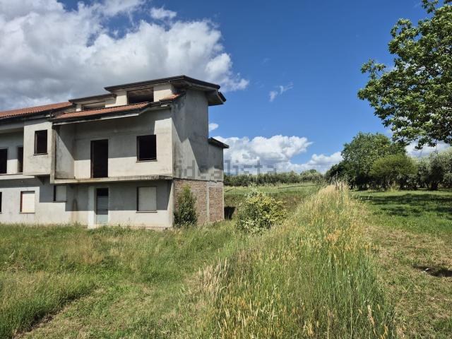 Casa in vendita a Quarticciolo, Alatri