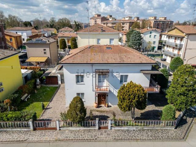 Casa in vendita a Unione delle Terre d'Argine, Carpi