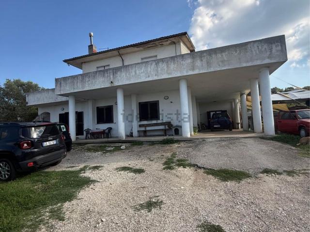 Casa in vendita a Santa Elena Irpina, Pietradefusi
