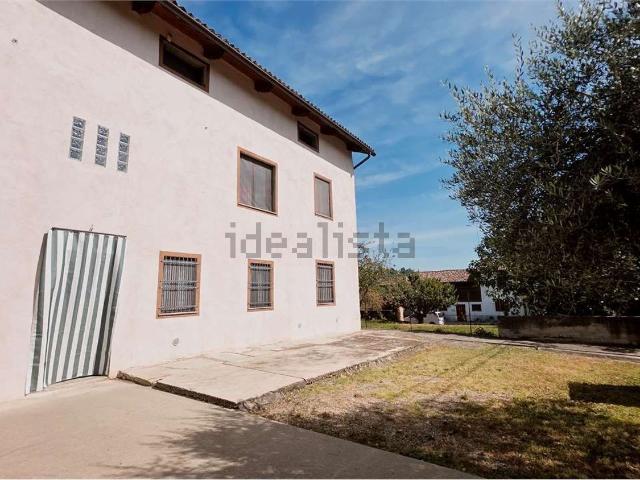 Casa in vendita a Piemonte, Asti