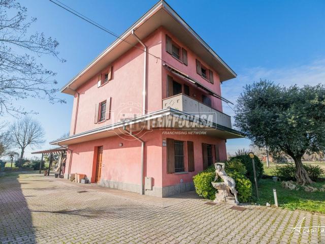 Casa in vendita a Unione delle Terre d'Argine, Soliera