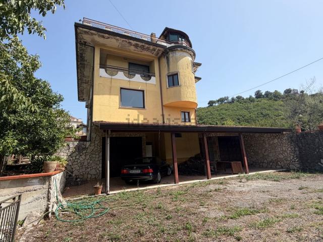 Casa in vendita a Borgo, Montoro