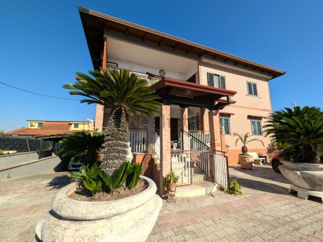 Casa in vendita a Pantaleo, Quarto