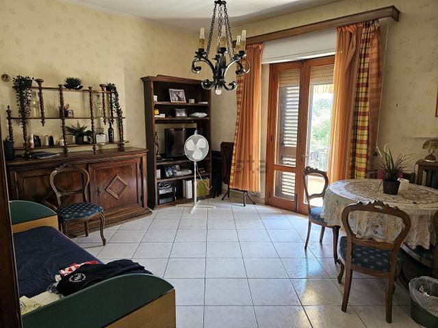 Casa in vendita a Prato, Toscana