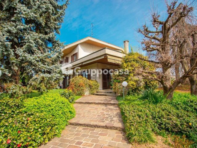 Casa in vendita a Robecchetto Con Induno, Lombardia